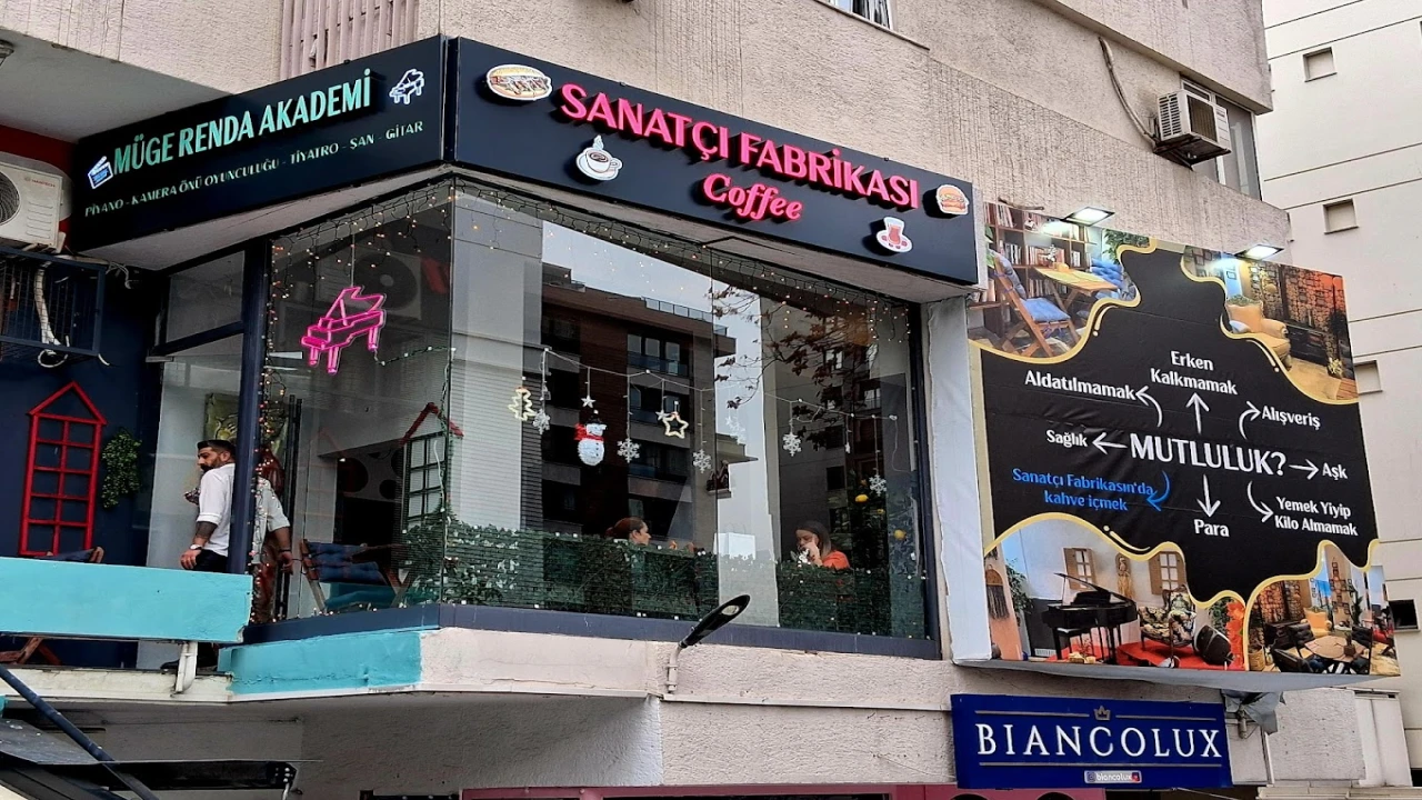 Sanatçı Fabrikası Coffee