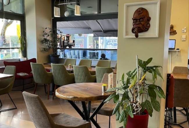 Cherie Cafe